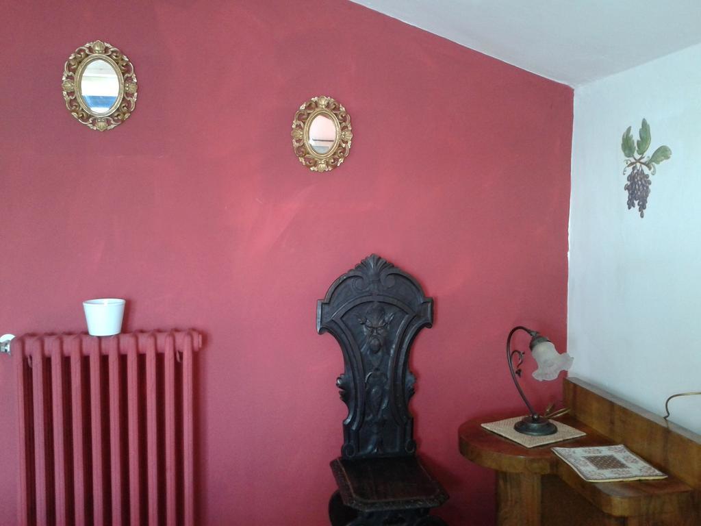 Villa Residence La Limonaia Gargnano Room photo